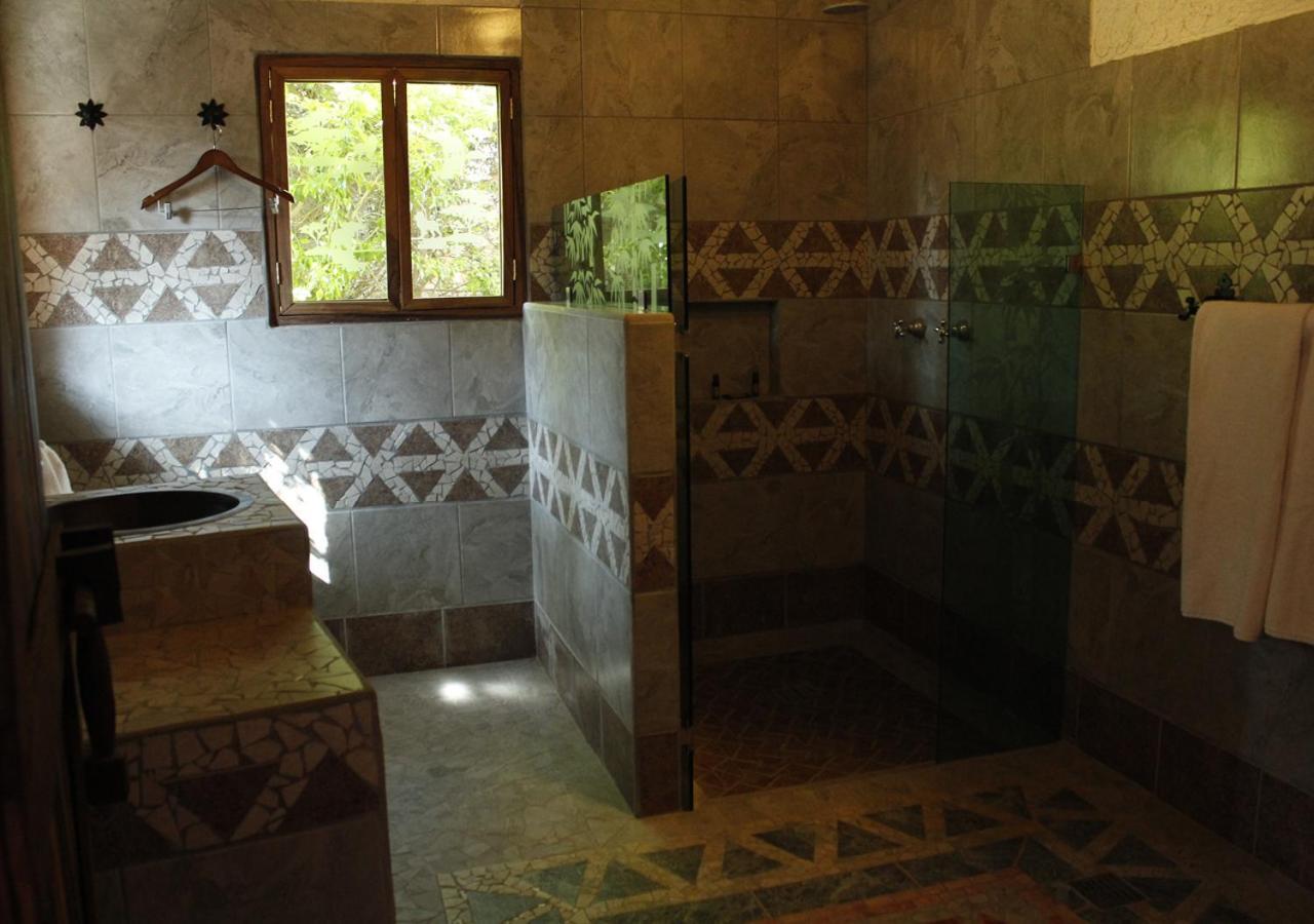 אחיחיק Mandala Thai מראה חיצוני תמונה